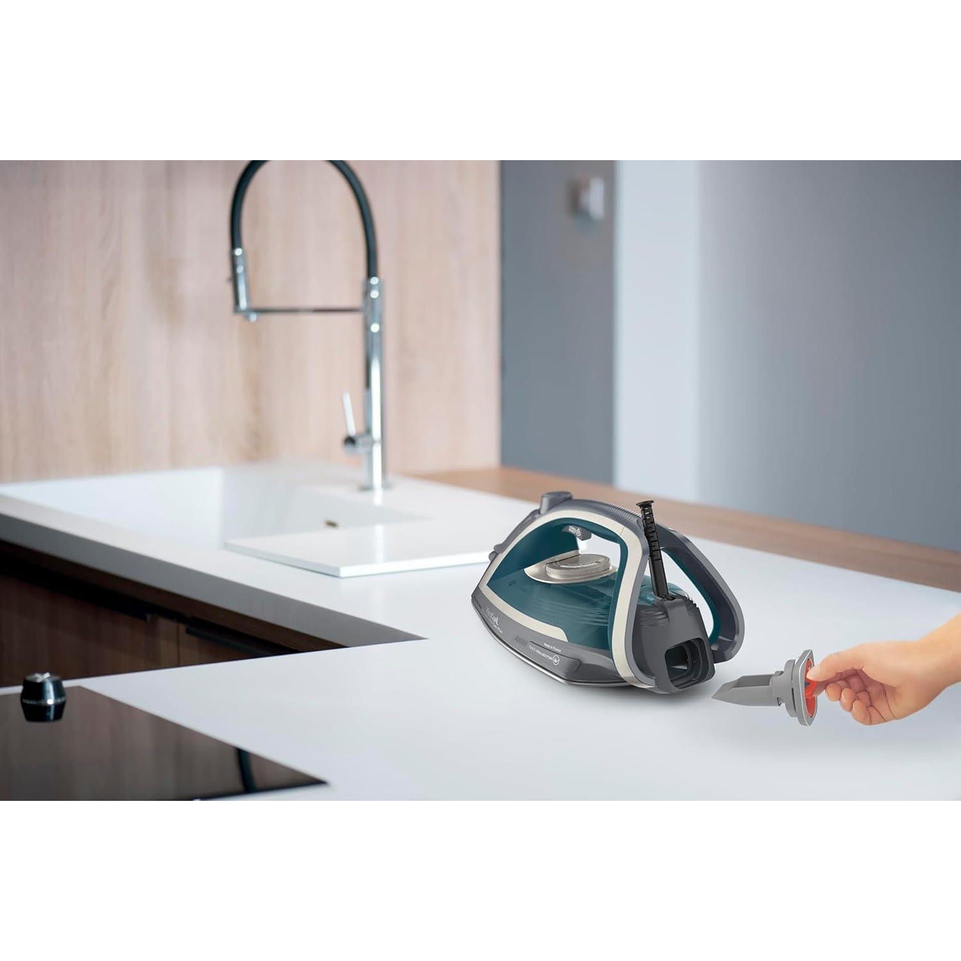 Ютия - Tefal FV6842 2800 W 50 g min 260 g min 3