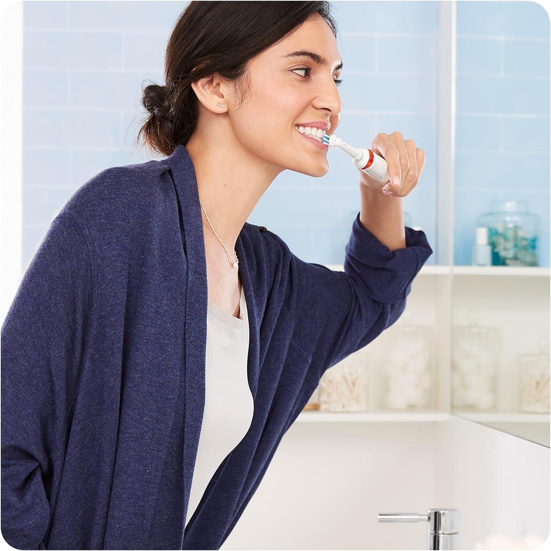 Електрическа четка за зъби - Oral B Smart 4 4500 черна 4